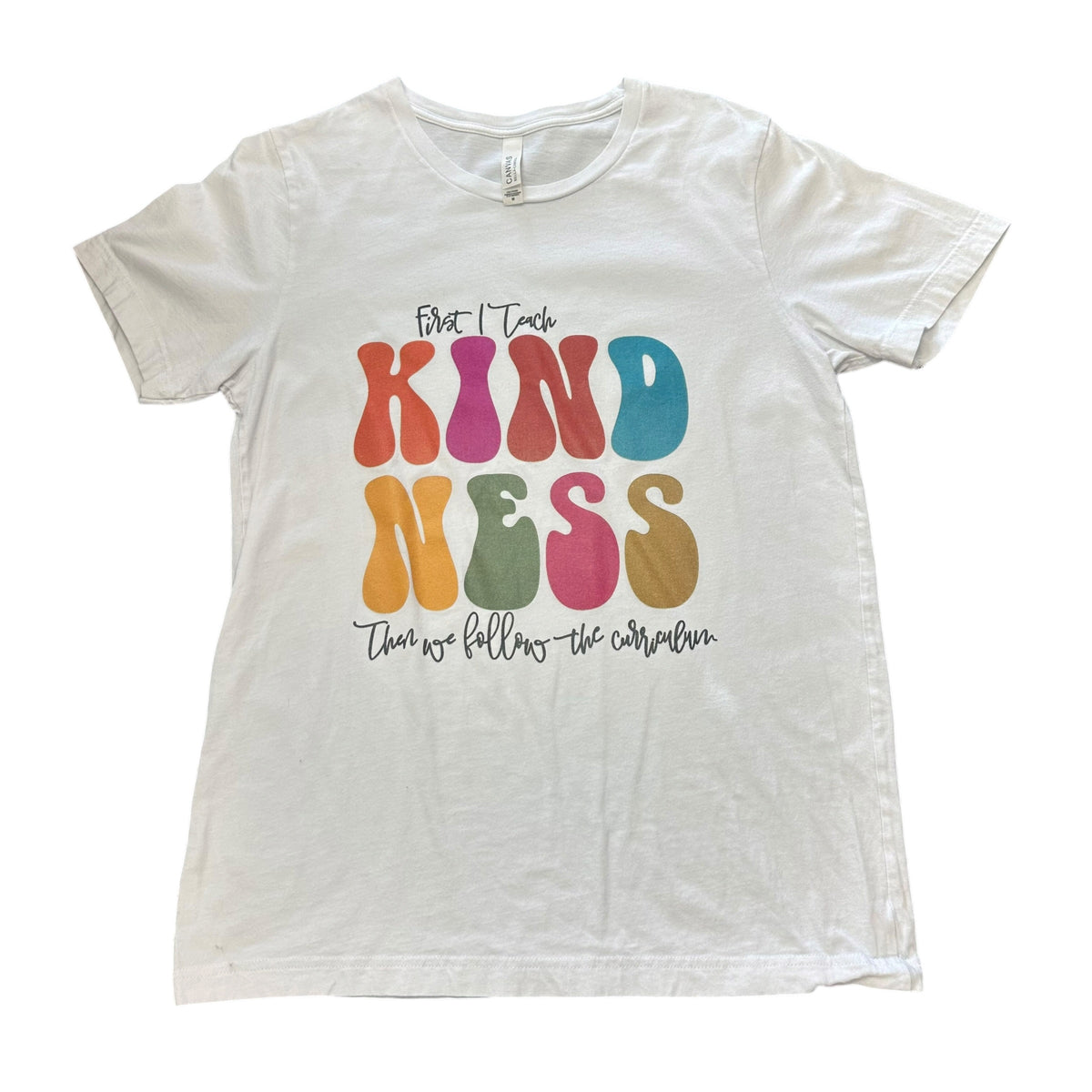 TEACH KINDNESS WHITE T-SHIRT 84 MEDIUM