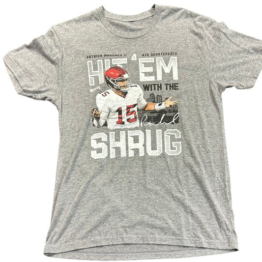 HIT EM SHRUG MAHOMES GRAY TSHIRT 100 MEDIUM