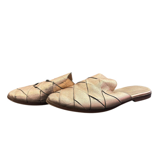 SEYCHELLES SURVIVAL WOVEN MULES METALLIC ROSE GOLD 100 SZ 8
