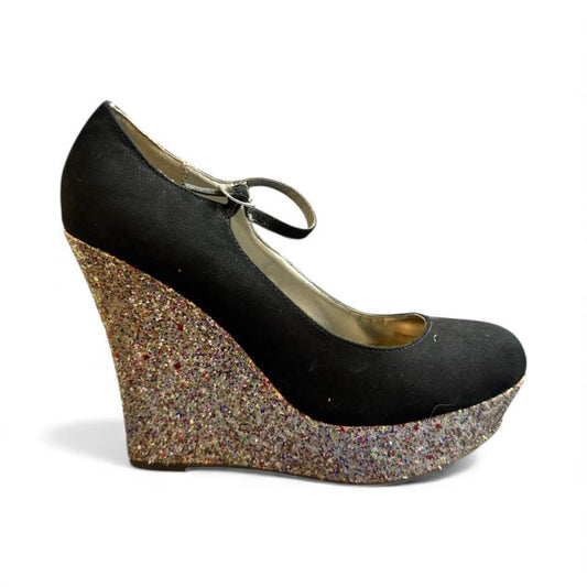 G BY GUESS BLACK GLITTER WEDGES SZ 8