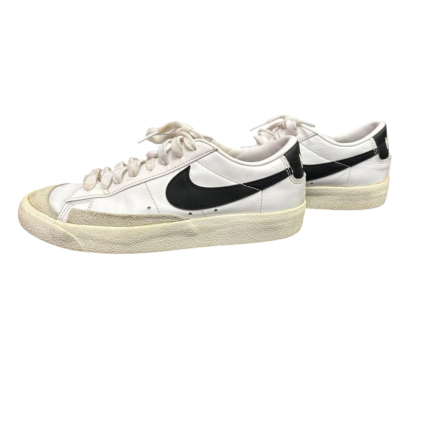 NIKE WHITE LOW LACE UP SNEAKERS 14 SZ 7.5