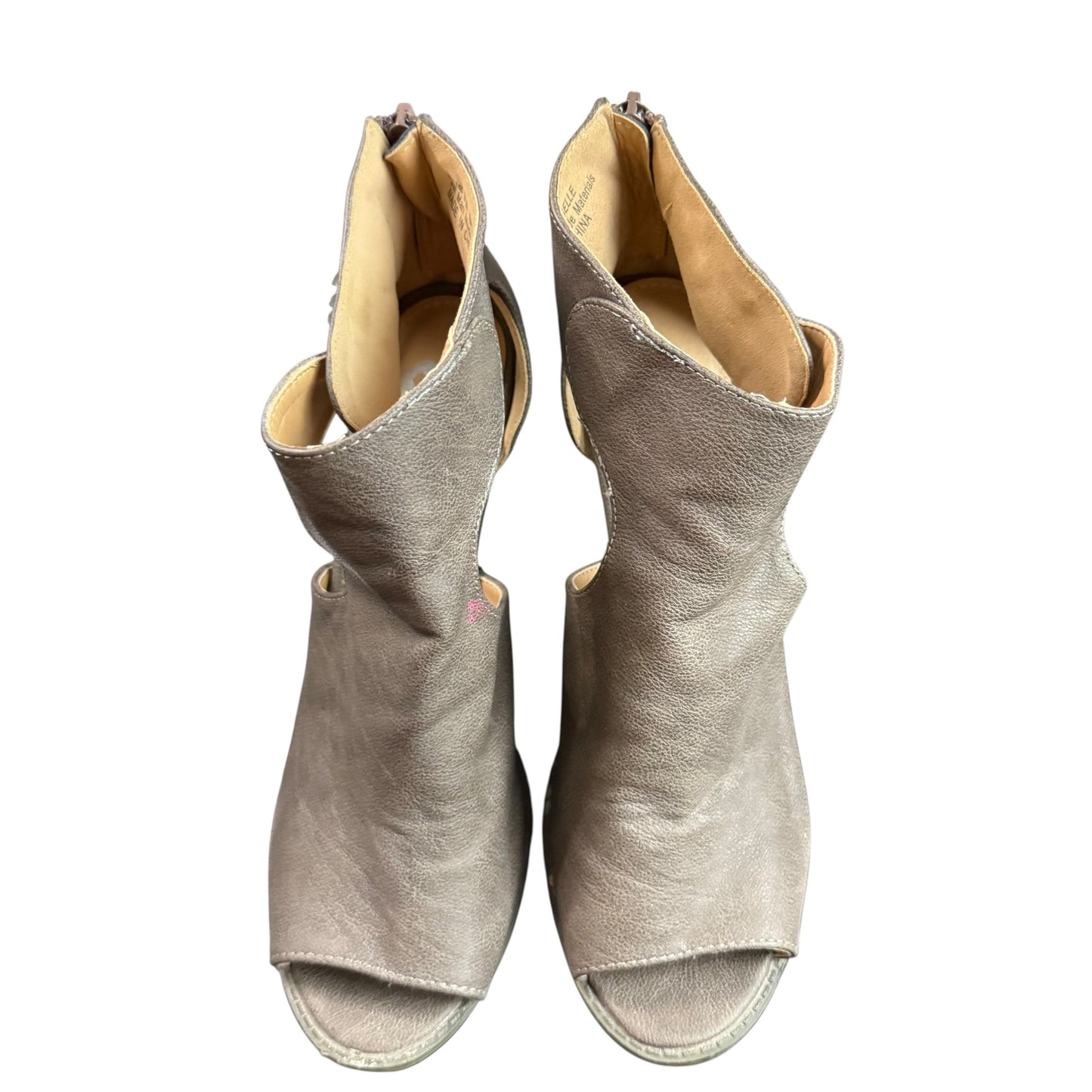 REPORT BELLE PEEP TOE CUT OUT BOOTIES TAUPE 220 9 WIDE