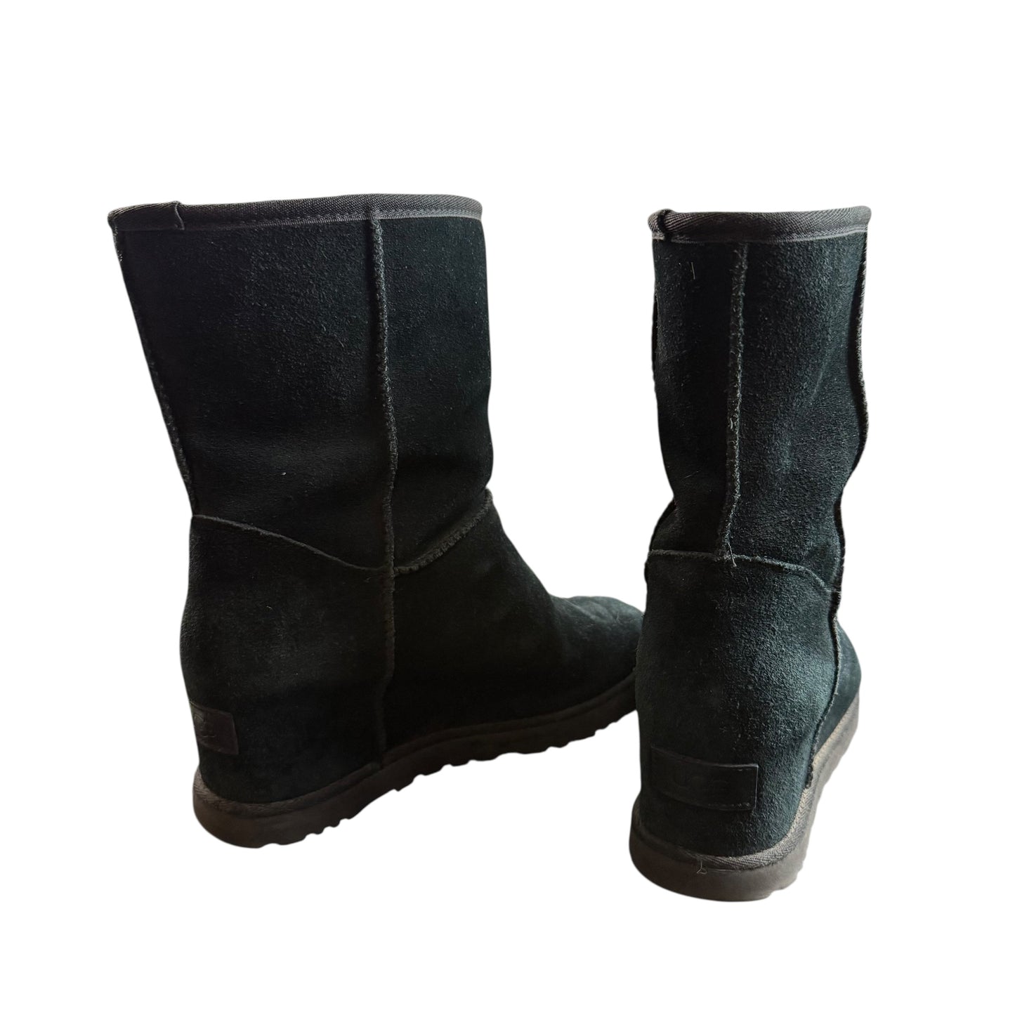 UGG CLASSIC FEMME SHORT BOOTS BLACK SUEDE 251 SZ 8.5