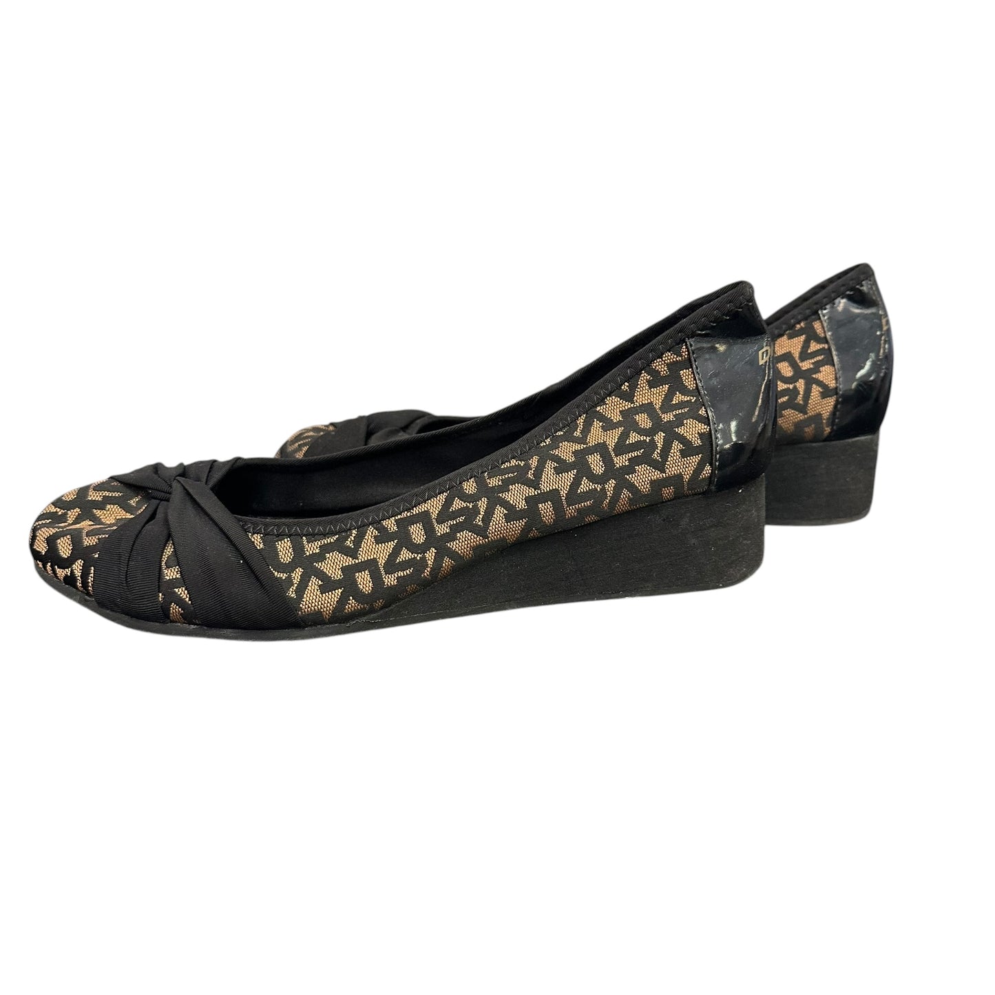 DKNY LOGO WEDGES 219 SZ 10