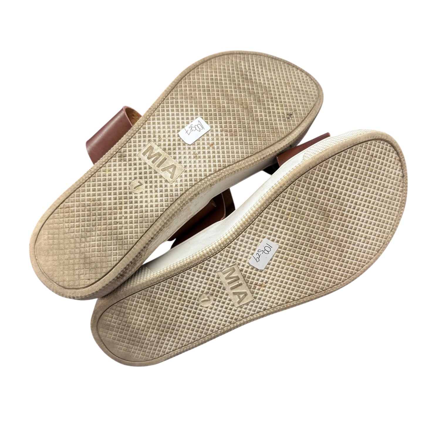MIA SAIGE SANDAL IN COGNAC 100 SZ 7