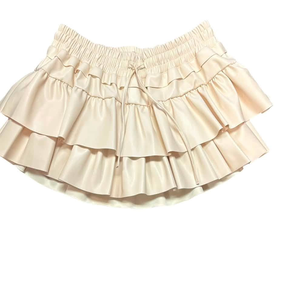 DAY + MOON FAUX LEATHER BEIGE SKORT 100 MEDIUM