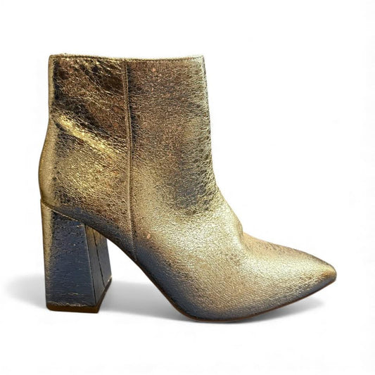 SHU SHOP GOLD METALLIC BOOTS NWOT
SZ 6