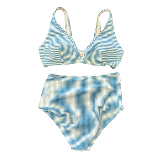 SHEIN BLUE WHITE STRIPED BIKINI 100 LARGE