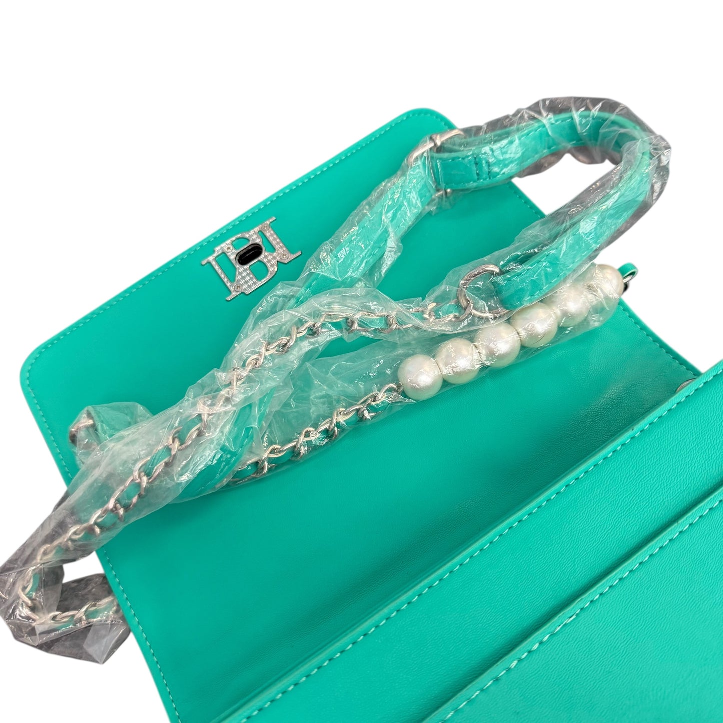 BADGLEY MISCHKA QUILTED VEGAN LEATHER TEAL CROSSBODY W PEARLS NEW 258 OS