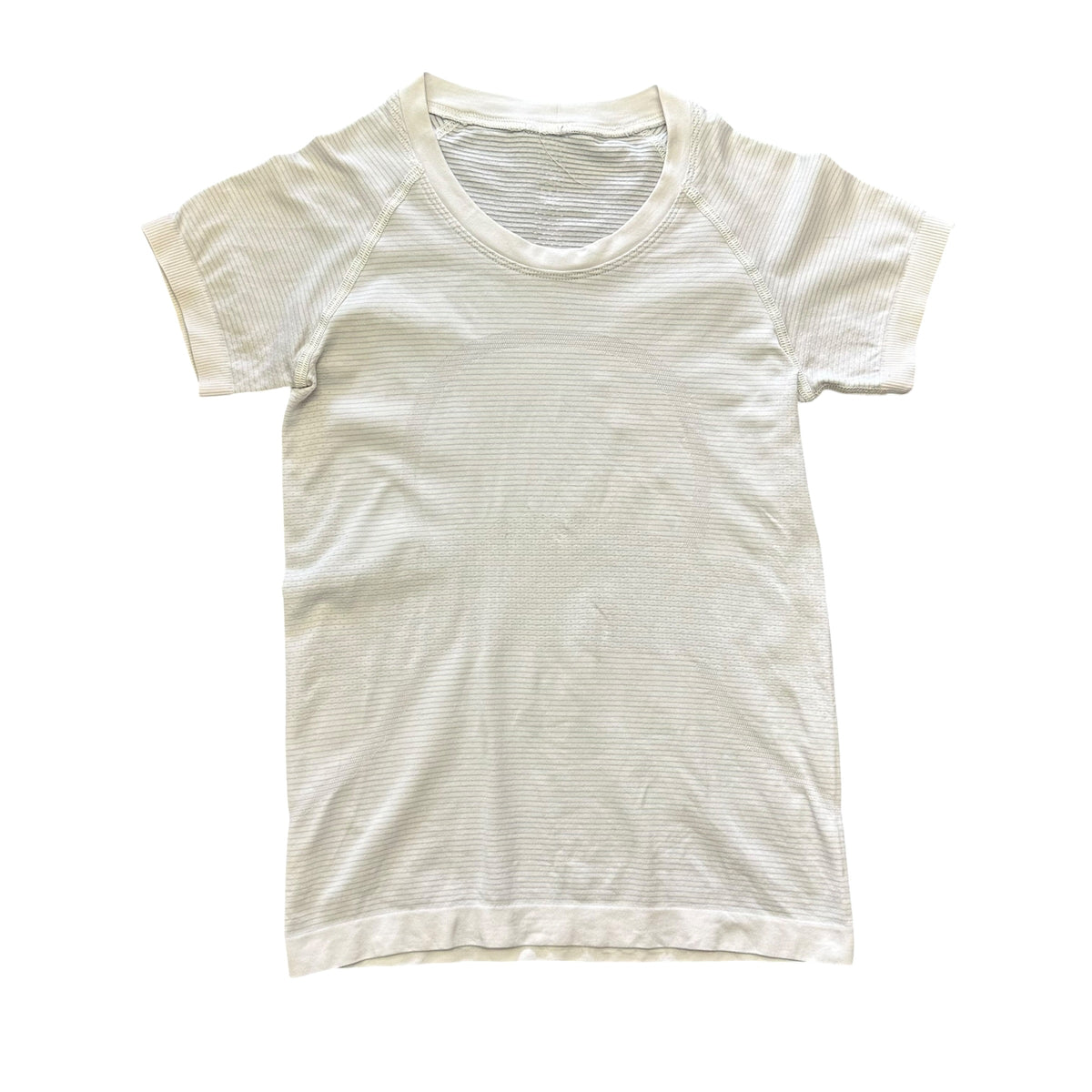 LULULEMON WHITE SHORT SLEEVE TOP 122 SZ 2