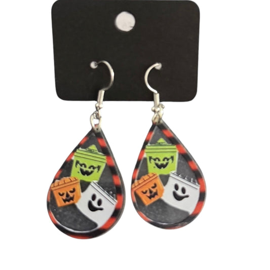 MCDONALDS RETRO TEAR DROP EARRINGS 100