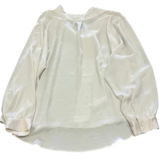 TORRID BEIGE BLOUSE 227 3X