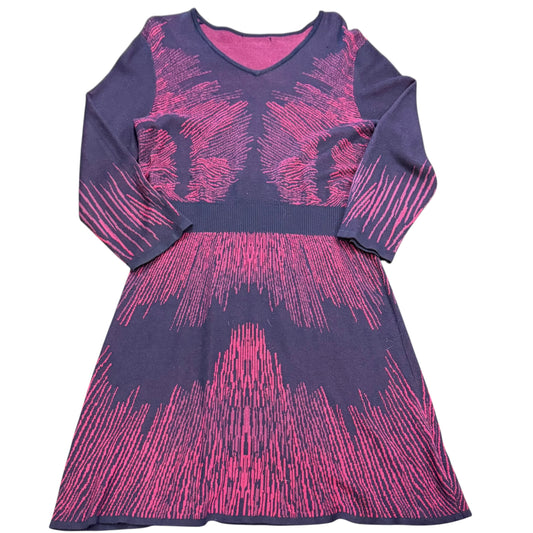 NAVY PINK FIT FLARE SWEATER DRESS M/L