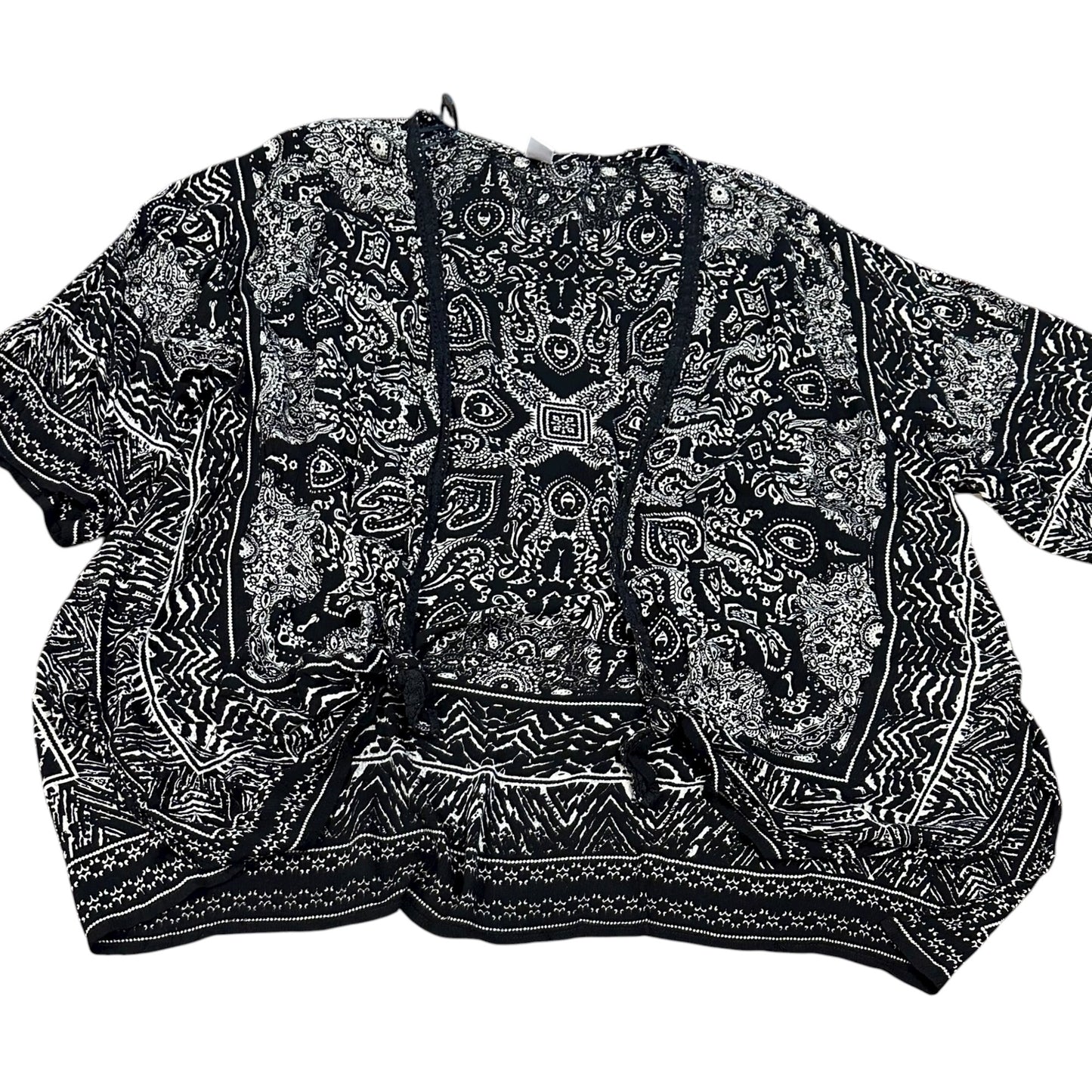 BILA BLACK WHITE KIMONO 230 XL-3XL