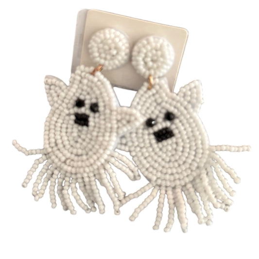 GHOST WHITE BEADED EARRINGS 100