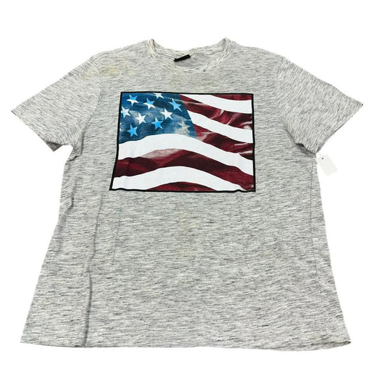 GRAY FLAG T-SHIRT  MEDIUM untreated spot