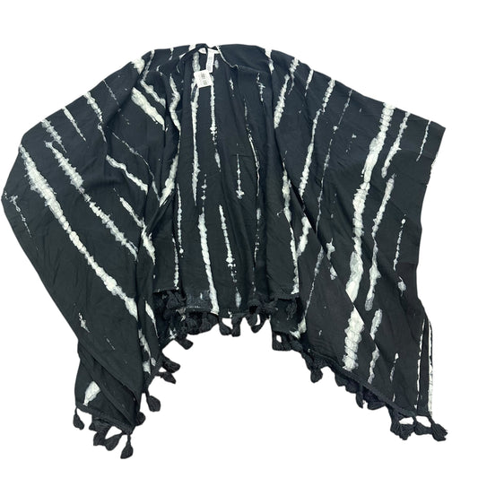 BCBGENERATION BLACK GRAY KIMONO OSFM