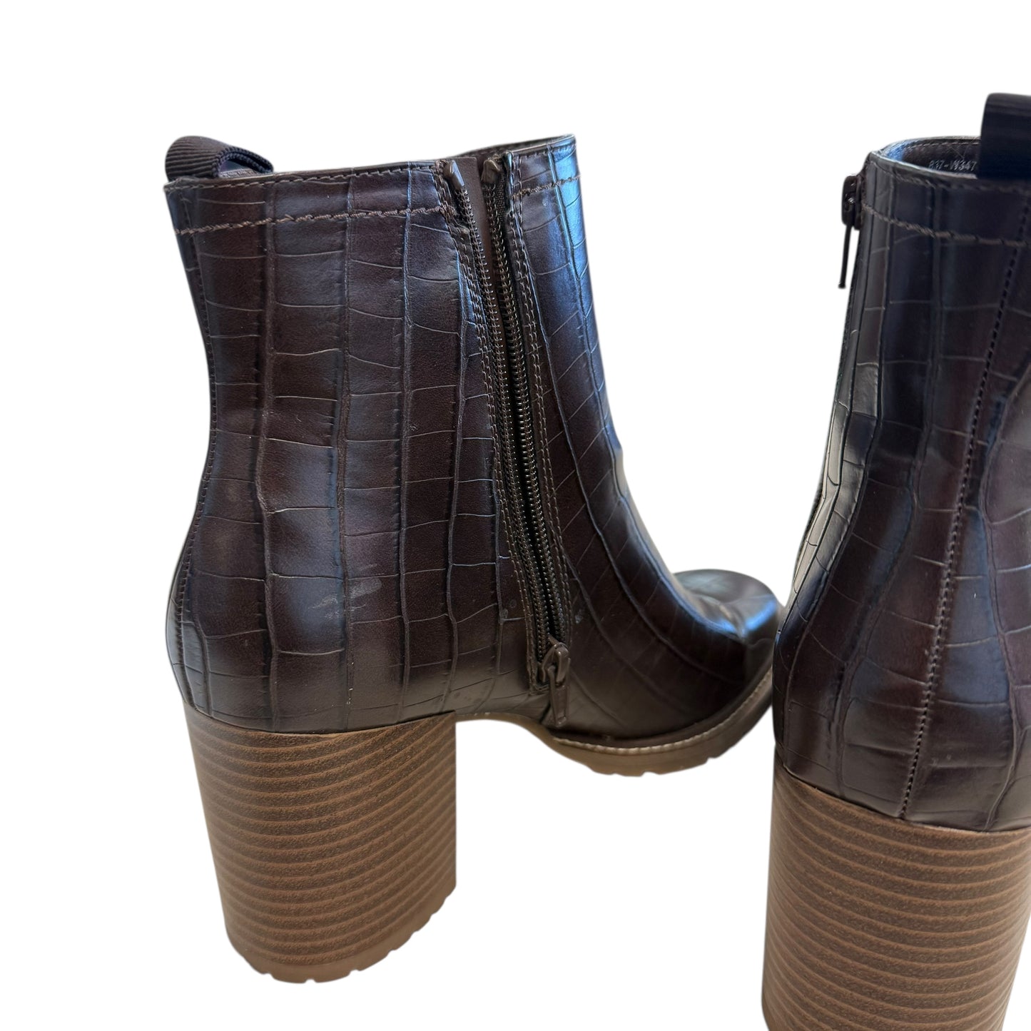 WHITE MOUNTAIN BROWN EMBOSSED BLOCK HEEL BOOTS NEW 216 SZ 10