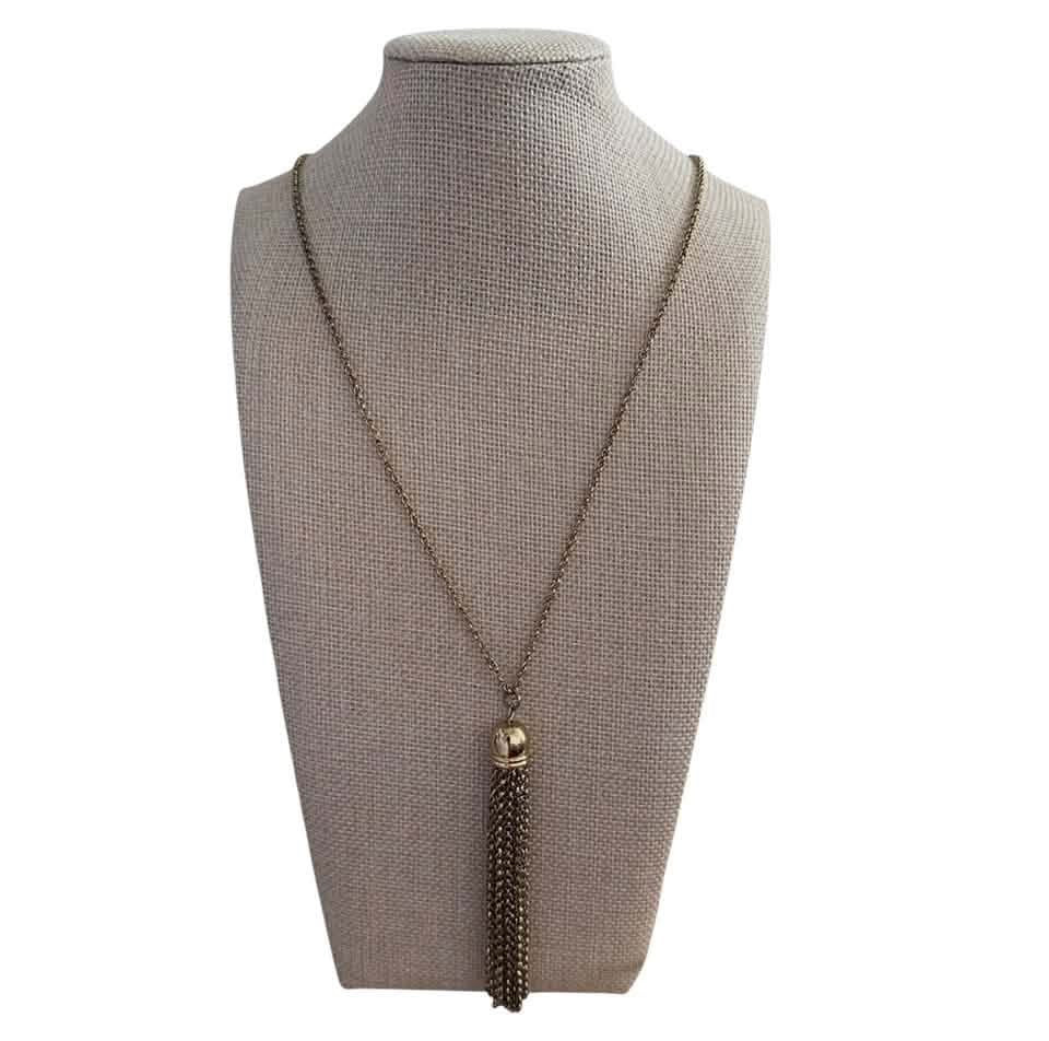 GOLD TASSEL NECKLACE TARNISHING 241