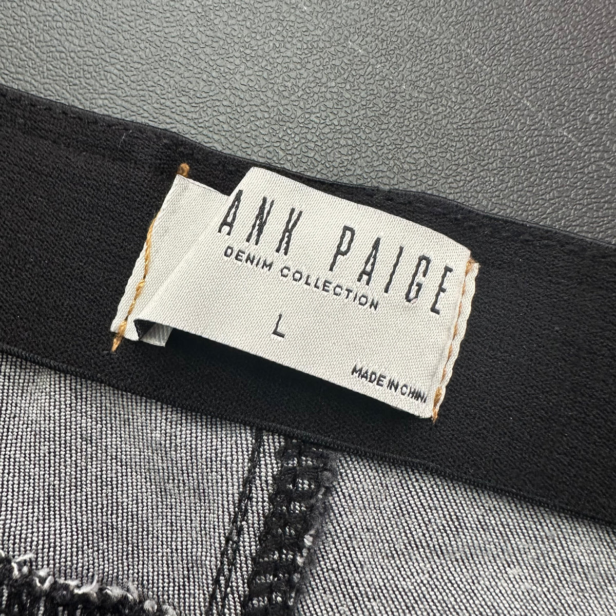 BLANK PAIGE BLACK PULL ON FLARE JEANS 269 LARGE