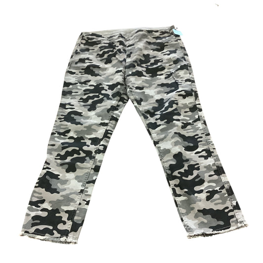 DG2 REVERSIBLE GRAY CAMOUFLAGE PANTS 95 NWT XL