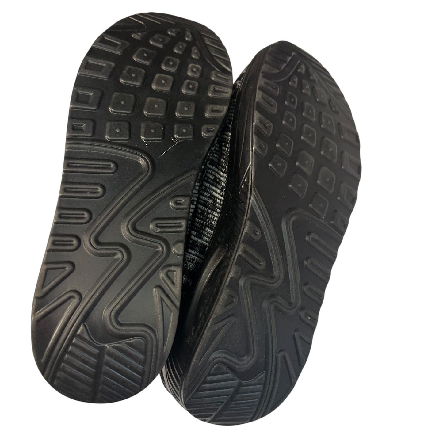 SLIP ON SNEAKERS 200 NWOB SZ 5/6