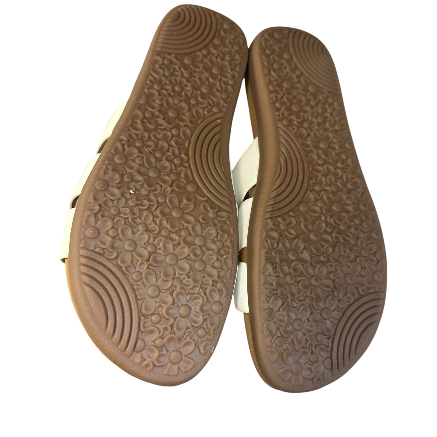 CLIFFS WHITE SANDALS 227 NWB Sz 8