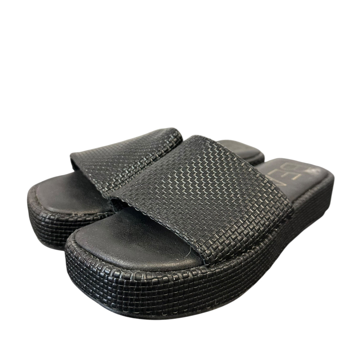 BEACH BLACK PLATFORM SANDALS MAUI 278 SZ 6