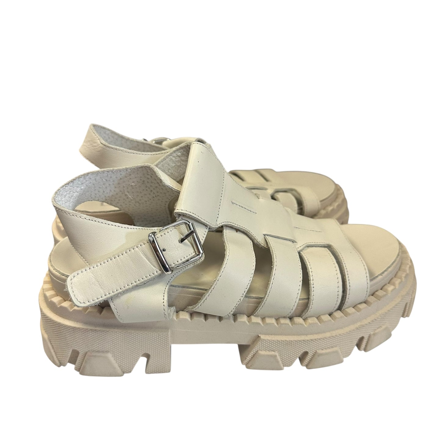 BEIGE CHUNKY SANDALS 139 Sz 8.5