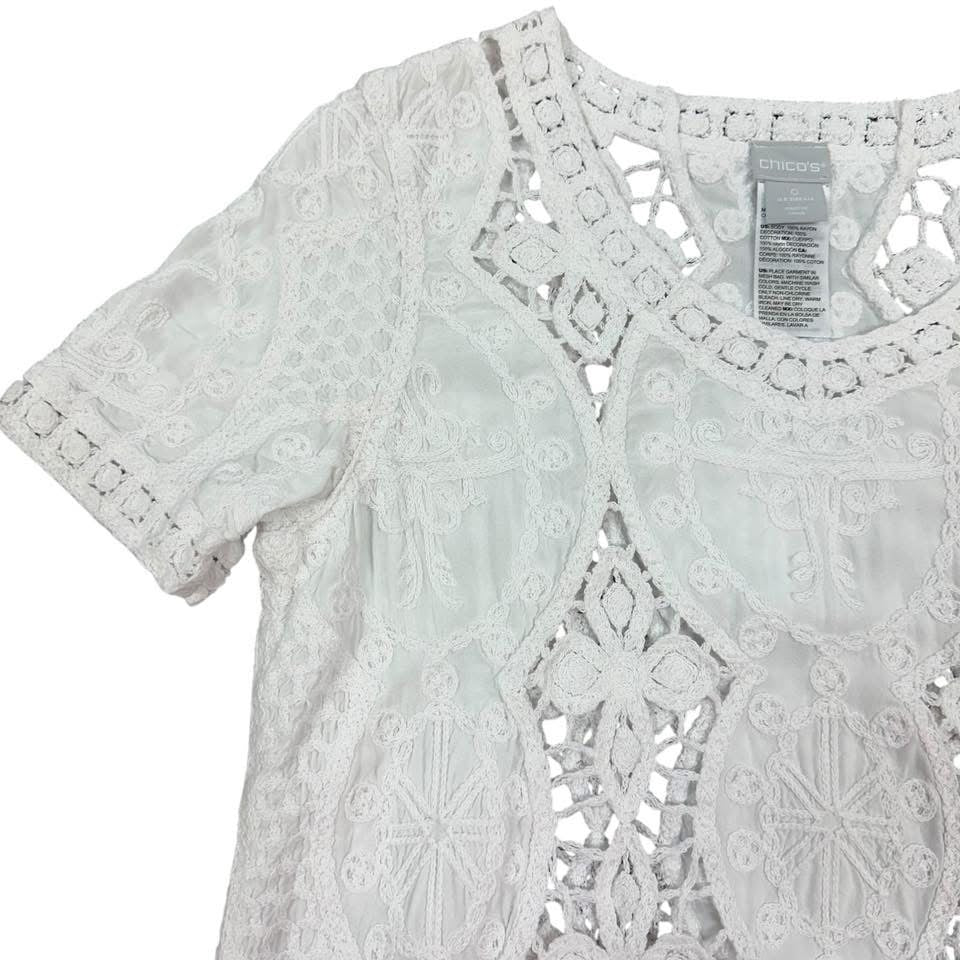 CHICOS WHITE CROCHET TOP 200 Sz 4/6