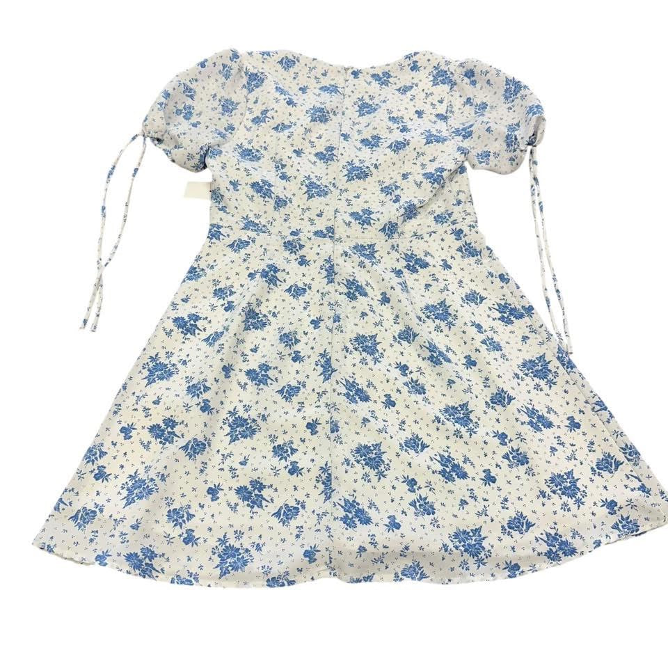 F21 WHITE BLUE FLORAL DRESS 219 MEDIUM