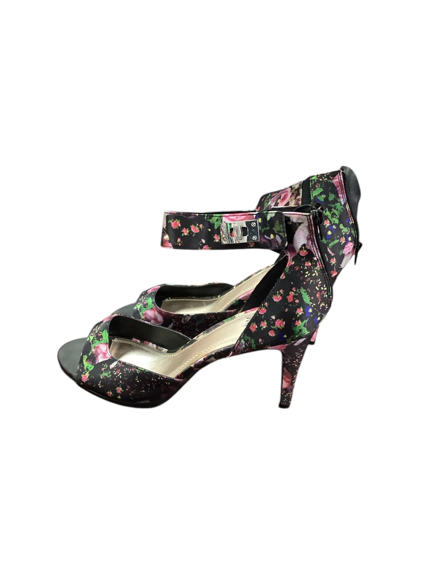 IMPO BLACK FLORAL HEELS - SZ 8 - 15