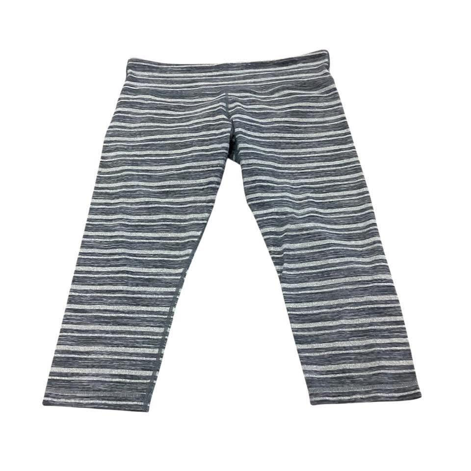 LULULEMON STRIPED CAPRIS 15 Sz 12