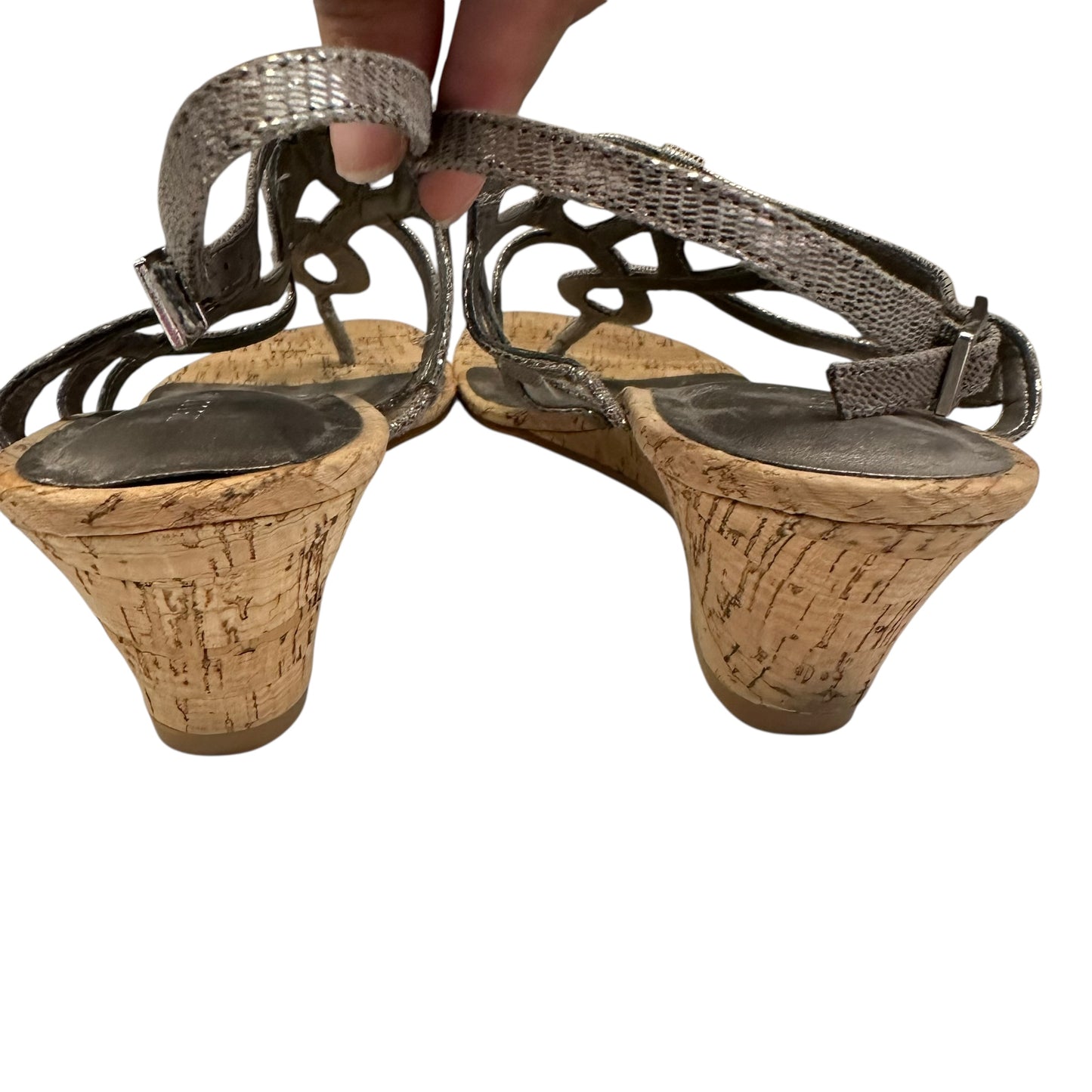 KELLY & KATIE METALLIC CORK WEDGES 217 Sz 8.5