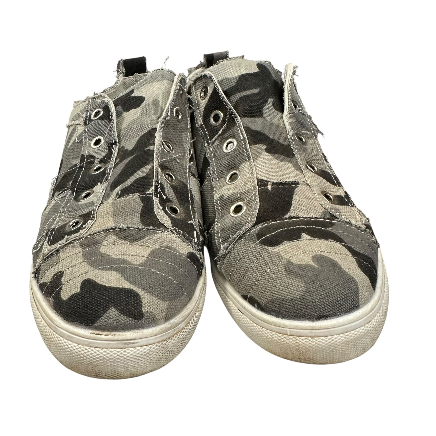 GRAY SLIP ON CAMO SNEAKERS 227 Sz 42 / 11