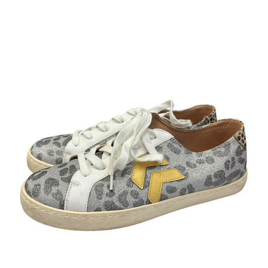 WHITE RAVEN ANIMAL PRINT SPARKLY SNEAKERS 150  Sz 9