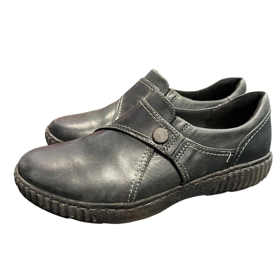 CLARKS NAVY LEATHER COMFORT SHOES - 98 SZ 8.5 $19.99