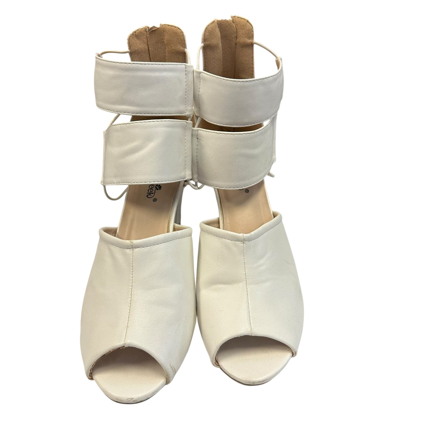 ANN CREEK VEGAN LEATHER WHITE HEELS 220 Sz 9