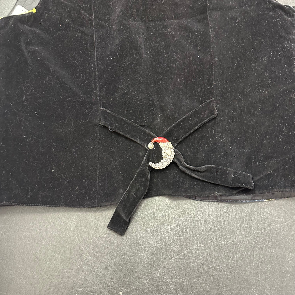 VINTAGE CRUSHED VELVET BLACK CHRISTMAS VEST 100 SMALL