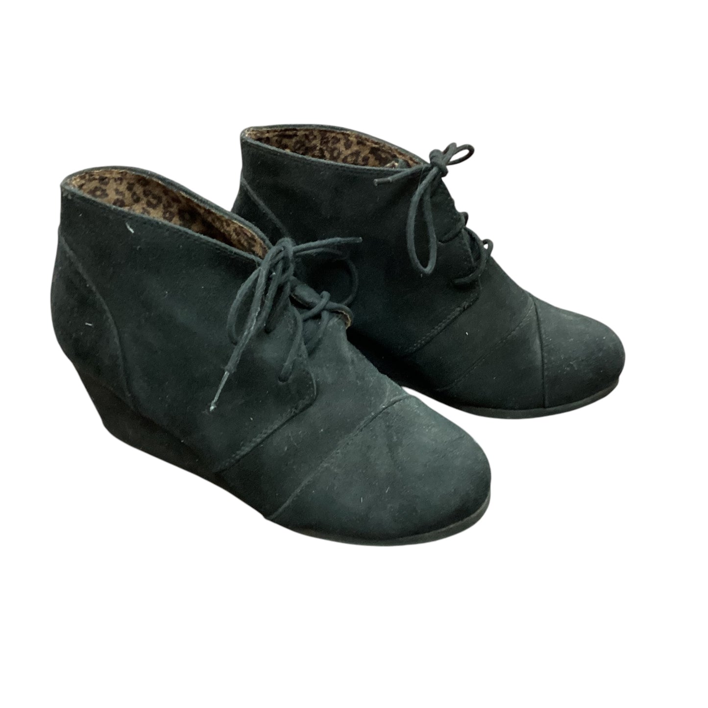 CITY CLASSIFIED BLACK LACE UP BOOTIES - 98  SZ 8.5 $9.99