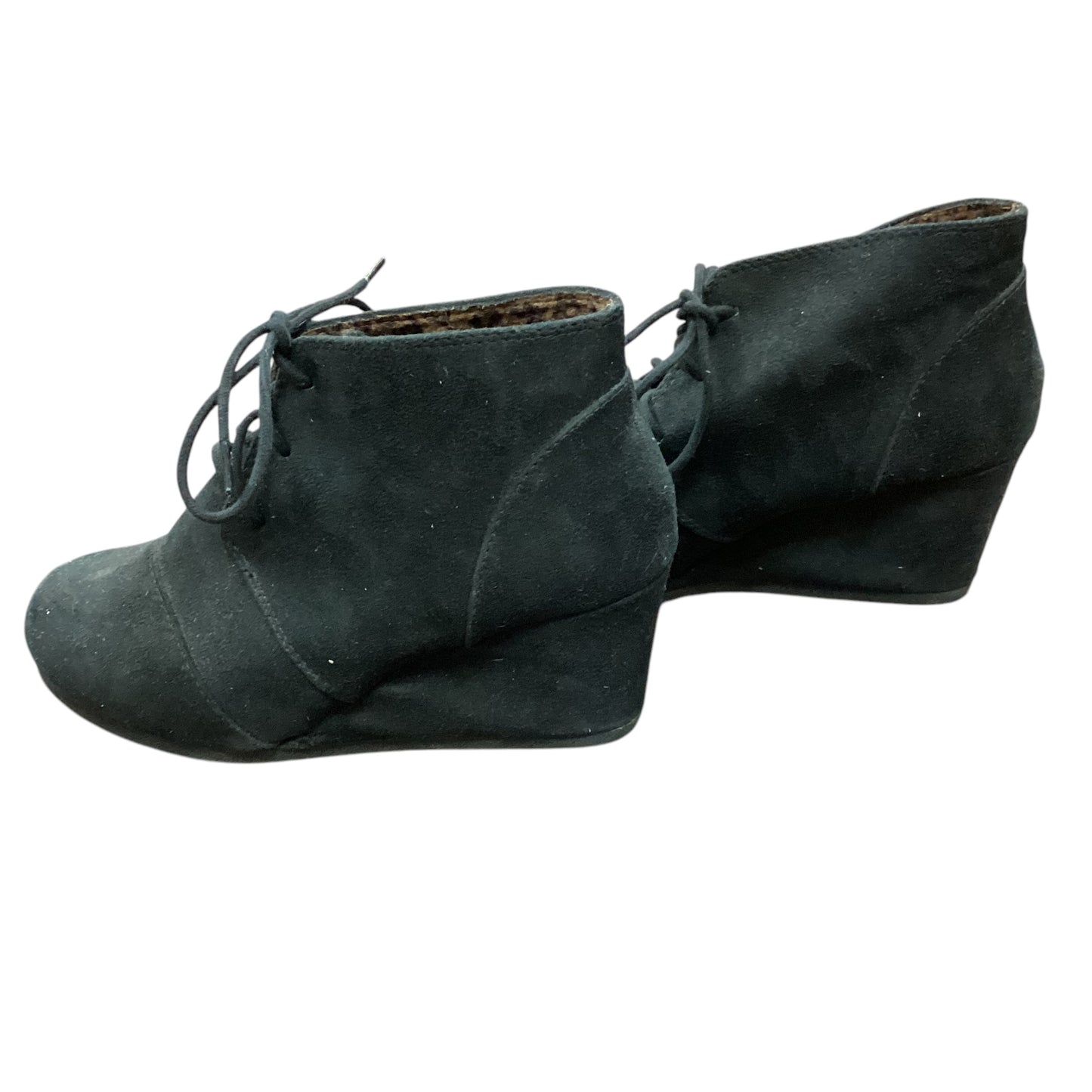 CITY CLASSIFIED BLACK LACE UP BOOTIES - 98  SZ 8.5 $9.99