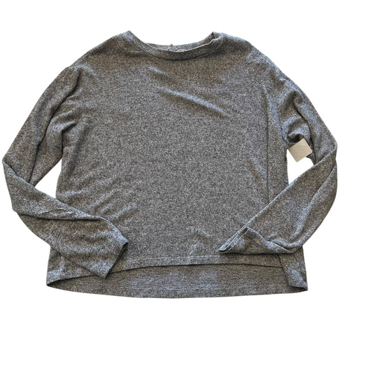 MUDD GRAY SWEATER 52 
Medium 
$7.99