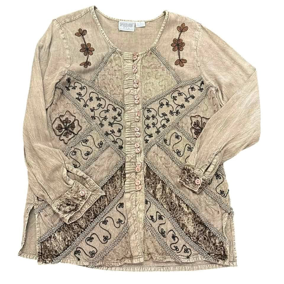 VINTAGE SPEED LIMIT EMBROIDERED & EMBELLISHED BLOUSE 100 MEDIUM