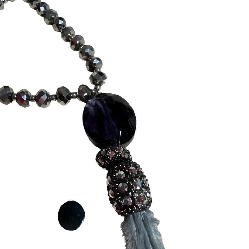 CHICOS FEATHER TASSEL NECKLACE