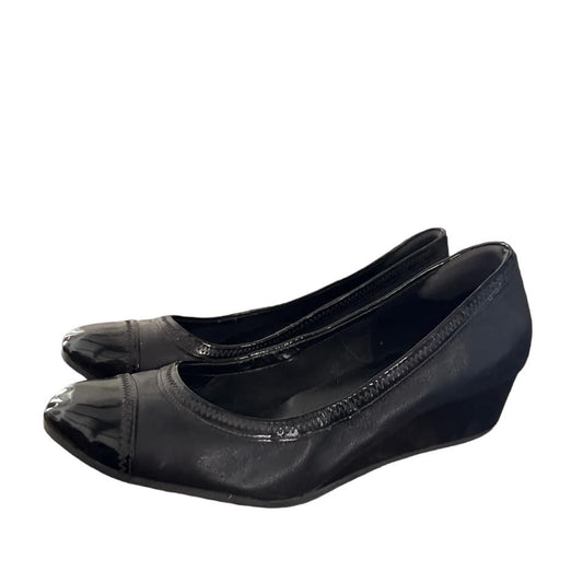 COLE HAAN BLACK ROUND TOE WEDGES – 38 SZ 9