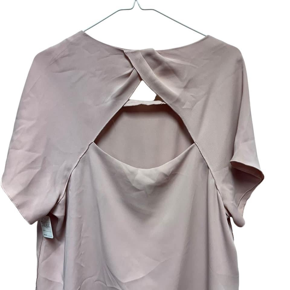 ANN TAYLOR LIGHT PINK BLOUSE  LARGE $12.99