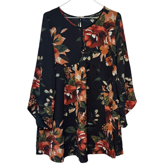 J ROBERTS BLACK FLORAL TUNIC TOP  MEDIUM  $12.99