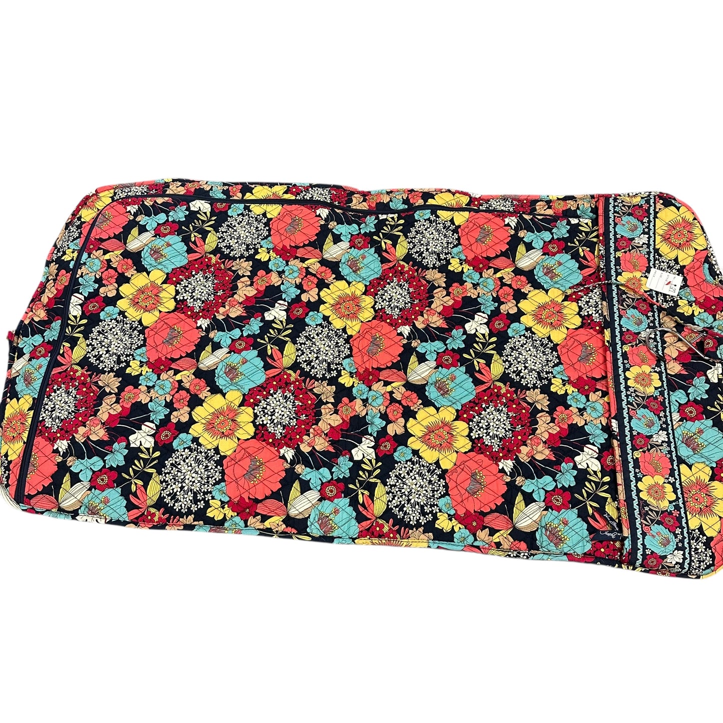 VERA BRADLEY QUILTED FLORAL GARMENT HANGING BAG 27